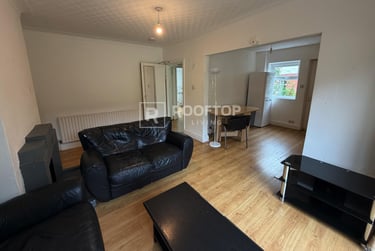 4 bed house, Dennistead Crescent, Headingley, Leeds, LS63PU - Image 3