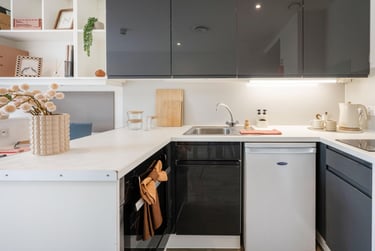 Elite Studio at Palamon Court, Rhodaus Town, City Centre, Canterbury, CT12YA - Image 3