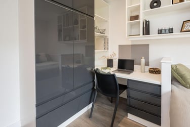 Luxe Plus Studio at Palamon Court, Rhodaus Town, City Centre, Canterbury, CT12YA - Image 5