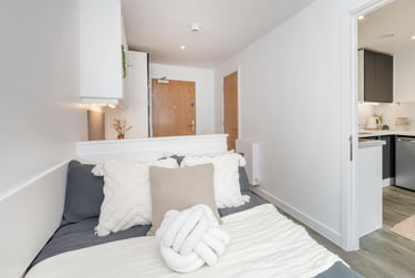 Two Bed Club Apartment at Palamon Court, Rhodaus Town, City Centre, Canterbury, CT12YA - Image 2