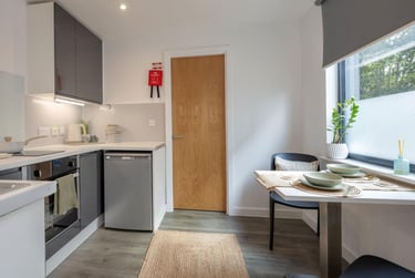 Two Bed Club Apartment at Palamon Court, Rhodaus Town, City Centre, Canterbury, CT12YA - Image 3