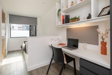 Two Bed Club Apartment at Palamon Court, Rhodaus Town, City Centre, Canterbury, CT12YA - Image 4