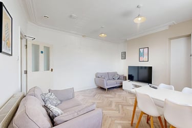 4 bed house, Cardigan Road, Headingley, Leeds, LS63AG - Image 1