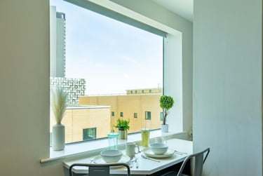 One Bedroom Suite at Redvers Tower, Union Street, City Centre, Sheffield, S12FU - Image 6