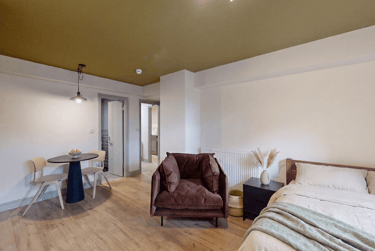1 bed house, Moorland Road, Hyde Park, Leeds, LS61AL - Image 2