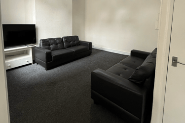 6 bed house, Marshall Street, Newland, Hull, HU53DA - Image 4