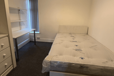 6 bed house, Marshall Street, Newland, Hull, HU53DA - Image 11