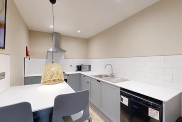 1 bed house, Moorland Road, Hyde Park, Leeds, LS61AL - Image 5