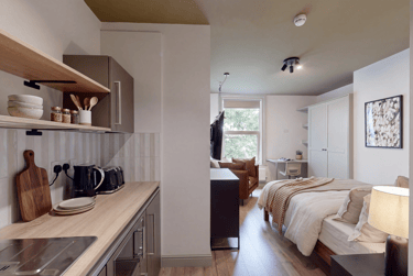 1 bed house, Moorland Road, Hyde Park, Leeds, LS61AL - Image 1