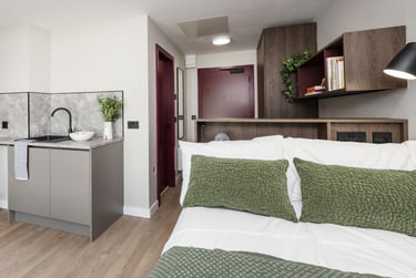 Premium Studio at Swan Residences, 2 Swan Street, City Centre, Glasgow, G40AX - Image 1