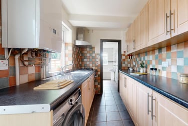 4 bed house, Broad Street, City Centre, Loughborough, LE115AB - Image 4