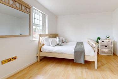 7 bed house, Moorhen Way, City Centre, Loughborough, LE113HH - Image 10