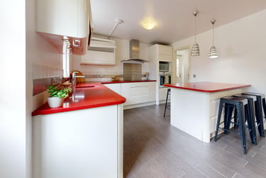 7 bed house, Moorhen Way, City Centre, Loughborough, LE113HH - Image 3