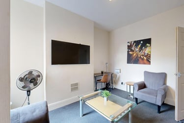 4 bed house, Derby Road, City Centre, Loughborough, LE115BX - Image 3