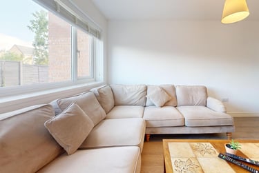 4 bed house, Rosebery Street, City Centre, Loughborough, LE115DX - Image 1