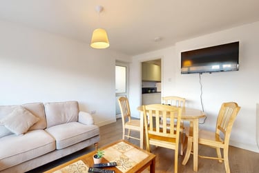 4 bed house, Rosebery Street, City Centre, Loughborough, LE115DX - Image 3