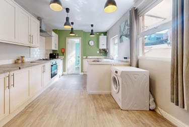 6 bed house, Storer Road, City Centre, Loughborough, LE115EH - Image 4