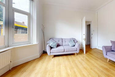 5 bed house, Frederick Street, City Centre, Loughborough, LE113BJ - Image 1