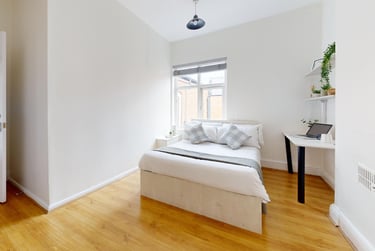 5 bed house, Frederick Street, City Centre, Loughborough, LE113BJ - Image 13