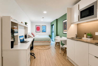 Platinum Studio - Image 1