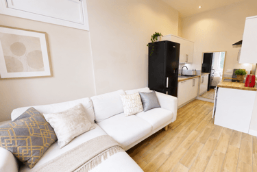 3 bed house, Whiteladies Road, Redland, Bristol, BS82QX - Image 1