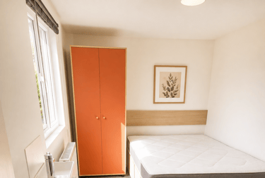 6 bed house, Watkin Street, Hockley, Nottingham, NG31DL - Image 2