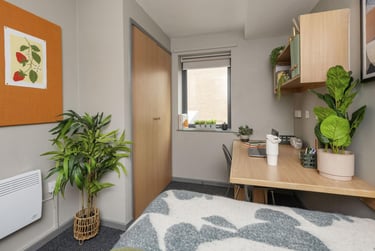 Classic Ensuite - Image 2