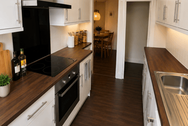 3 bed house, Beeston Road, Dunkirk, Nottingham, NG72JP - Image 2