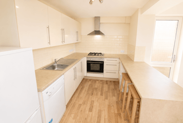 5 bed house, Maxwell Close, Lenton, Nottingham, NG71SN - Image 1