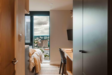 Classic Ensuite, Penthouse at Fusion Manchester, Deansgate, City Centre, Manchester, M15SX - Image 3