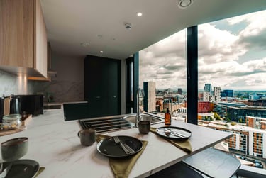 Classic Ensuite, Penthouse at Fusion Manchester, Deansgate, City Centre, Manchester, M15SX - Image 4