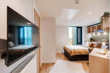 Premium Ensuite, Upper Tower at Fusion Manchester, Deansgate, City Centre, Manchester, M15SX - Image 3