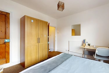 3 bed house, Clarendon Park Road, Clarendon Park, Leicester, LE23AN - Image 1