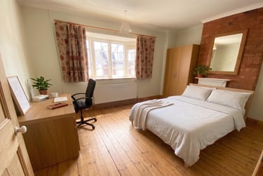 3 bed house, Knighton Road, Knighton, Leicester, LE23TS - Image 2
