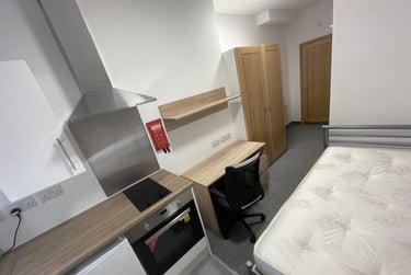 1 bed house, Salisbury Road, Victoria Park, Leicester, LE17QR - Image 3