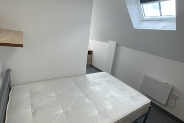 1 bed house, Salisbury Road, Victoria Park, Leicester, LE17QR - Image 2