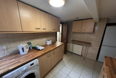 6 bed house, Hessle View, Hyde Park, Leeds, LS61ER - Image 4