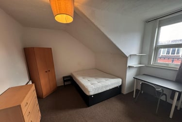 6 bed house, Hessle View, Hyde Park, Leeds, LS61ER - Image 12