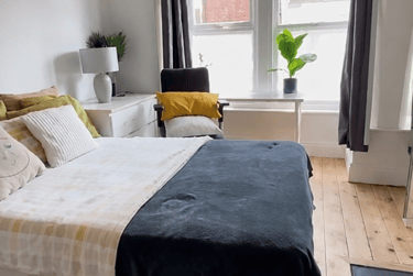 5 bed house, William Street, City Centre, Loughborough, LE113BX - Image 1