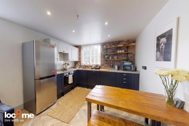 3 bed house, Carlyle Road, City Centre, Birmingham, B169BH - Image 4
