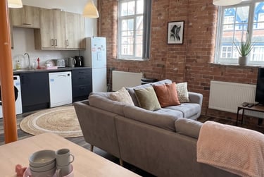 4 bed house, Braunstone Gate, City Centre, Leicester, LE35LG - Image 2