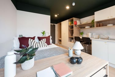 Gold Studio - Image 2