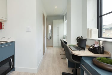 Platinum Studio at Willen House, Bath Street, Islington, London, EC1V9DX - Image 3