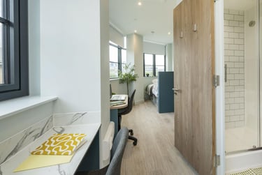 Platinum Studio at Willen House, Bath Street, Islington, London, EC1V9DX - Image 4