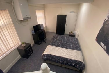 2 bed house, East Park Road, Victoria Park, Leicester, LE55HH - Image 2