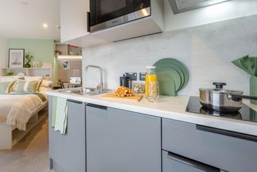 Corner Studio - Image 2