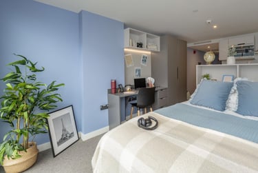 Gold Plus Studio at The Edge, 48-52 York Street, City Centre, Belfast, BT151AS - Image 1
