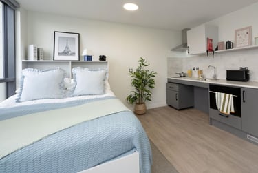 Premier Studio - Image 2