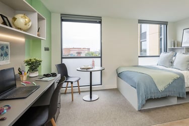 Premier Studio - Image 1