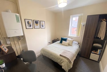 2 bed house, East Park Road, Victoria Park, Leicester, LE55HH - Image 2